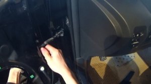 Ремонт ограничителей дверей на Toyota Camry 40.