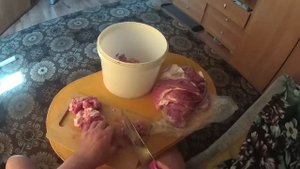 Приготовления рубленного фарша для домашней колбаски!!! Часть 1.