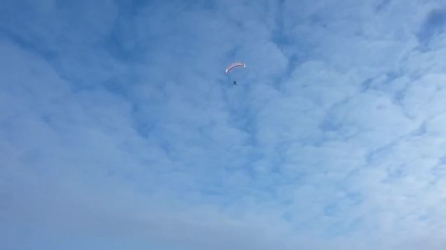 Постройка и испытания парамоторног трайка Ува Эрестем смотреть онлайн