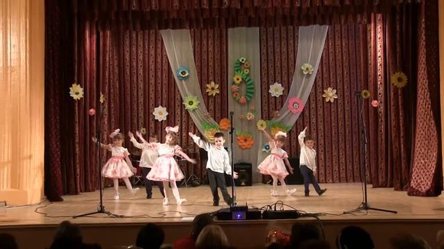 Танок "Привітальний" смотреть онлайн