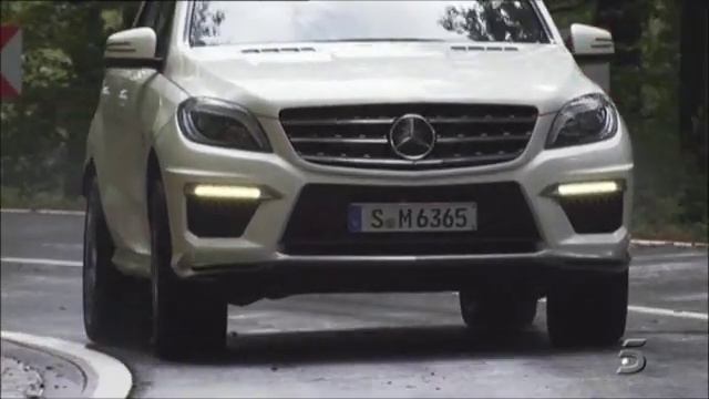 Mercedes ML63 AMG 2012 español смотреть онлайн