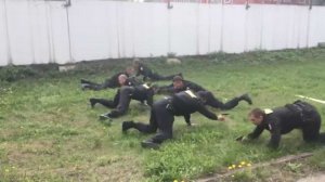 Сотрудники ГНР "Цербер" в центре временного содержания несовершеннолетних преступников