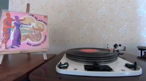 Garrard 301 SME 3012R pro lyra kleos