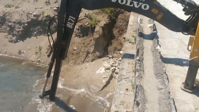 Очистка канала водооттока смотреть онлайн