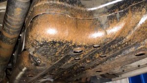 Как выглядит днище автомобиля Land Cruiser Prado 120 2004г.в.