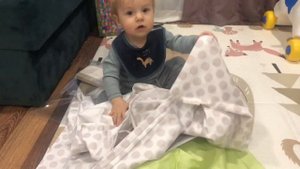 Будни годовалого ребёнка/ что делает наш маленький помощник