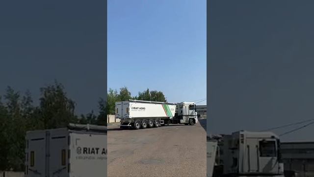 Алюминиевый полуприцеп RIAT AGRO