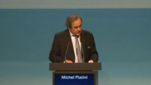 UEFA, Michel Platini, francophone et international, à la fois !