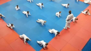 Аттестация Тхэквондо.9 ГЫП бело -желтый пояс. Клуб "ХВАРАНГ" (общая физическая подготовка)