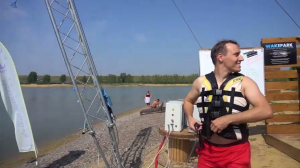 WAKEPARK первый в Красноярске. Что такое бороздить воду на доске или летний сноуборд.