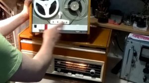 Ламповая магнитола Фиалка-2 часть 2  USSR old tube radio tape recorder FIALKA-2 part 2