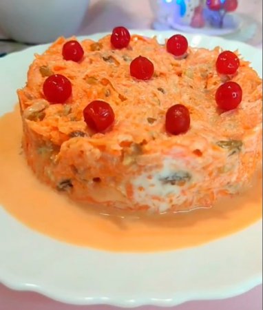 Морковный салат с изюмом