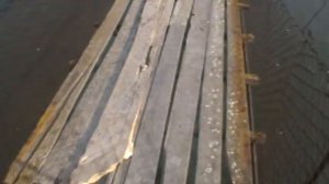 Винницкая обл.Немировский рн.Навесной мост между мал..Бушинкой и Забужьем.2010год.