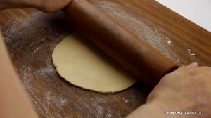 Рогалики с вишней.  Самое вкусное тесто для рогаликов #быстро_к_чаю
