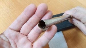 Как просверлить пенопласт (How to make a hole in foam material)