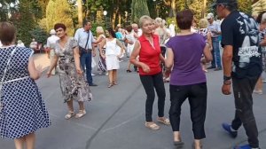 О о о!!!  Эпи кю кю!!!??Танцы в парке Горького!!!??Харьков 2021