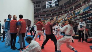 Легенда каратэ Рафаэль Агаев Rafael Aghayev на Премьер Лиге в Москве KARATE 1 WKF