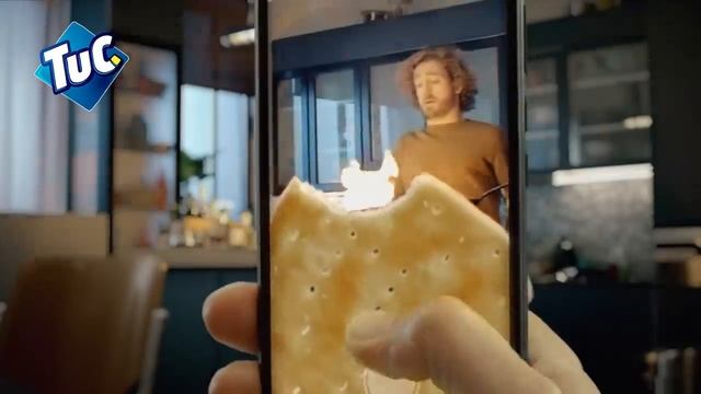 Попробуй TUC – расхрусти веселье! смотреть онлайн