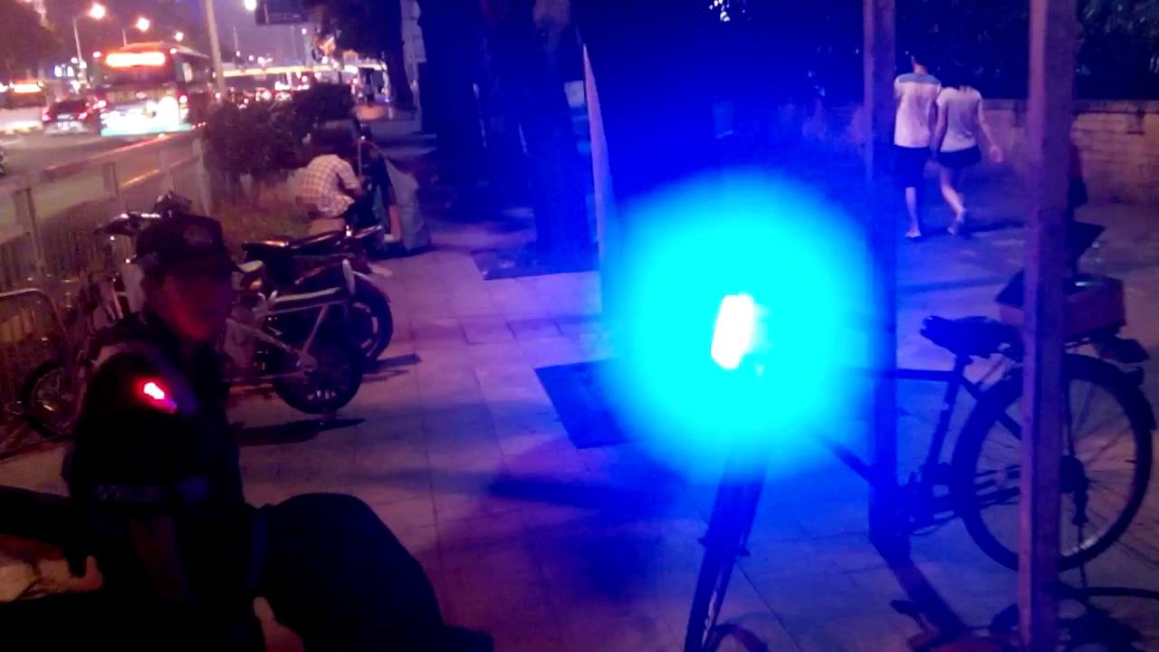 Chinese police. Китайская полиция.