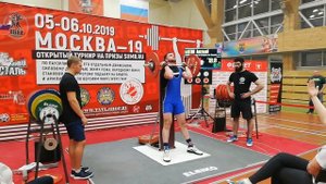 Строгий подъём на бицепс, выполнил КМС, Москва 19