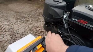 Самодельный минитрактор переломка, установил крылья,подлокотники и аккамулятор