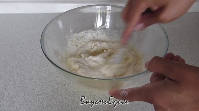 РЕЦЕПТ ПРИГОТОВЛЕНИЯ СЫРНИКОВ В ДУХОВКЕ смотреть онлайн