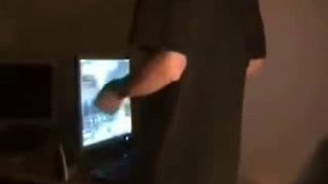 Бешеный геймер разбил монитор смотреть онлайн