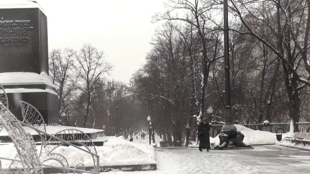 "ГОРОД МАСТЕРОВ" - песня Олега Лагуткина  (исполняет автор)