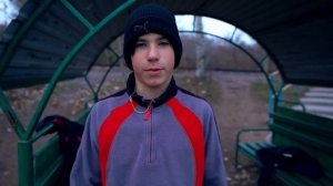 Легкие и крутые трюки на турнике 4 часть