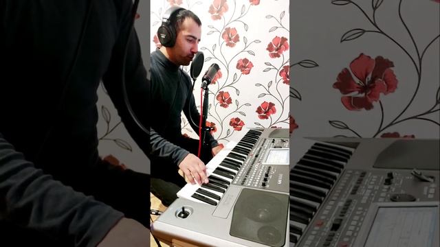 Сегодня пусто в кабаке, я что-то вспомнил о тебе... смотреть онлайн