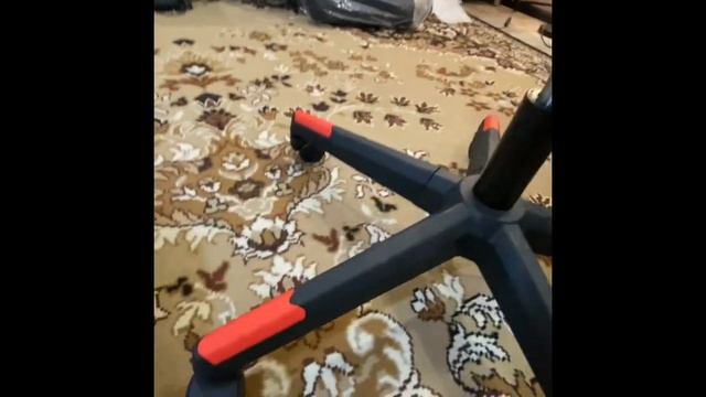 Распаковка и сборка «игрового» кресла Defender shark за 5800руб. смотреть онлайн