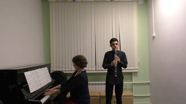 А. Цфасман "Интермеццо" для кларнета и фортепиано. Исполняет Эрик Саакян смотреть онлайн