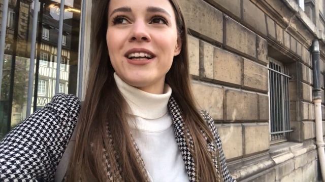 ВЕСНА В НОРМАНДИИ, барахолка в центре города, покупаю билеты в Париж, гуляем по спальному району смотреть онлайн