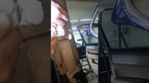 Honda CR-V снятие накладок ремня безопасности