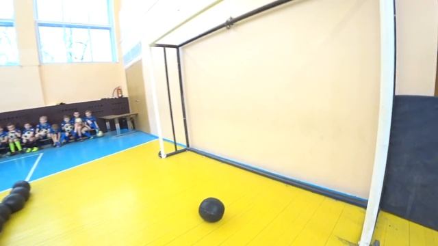 Игра: "Навесы через стенку" (ТЕСТИРОВАНИЕ И ПЕРЕПОДГОТОВКА ФУТБОЛИСТОВ НА СКОРОСТЬ И ВЫНОСЛИВОСТЬ) смотреть онлайн