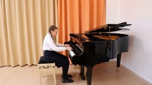 Башкирцева Оля, 4 класс, П.И.Чайковский "Камаринская"