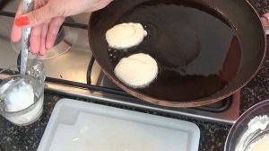 ПОТРЯСАЮЩИЕ ПЫШНЫЕ ОЛАДЬИ! ТЕСТО НА ДРОЖЖАХ БЕЗ МОЛОКА И ЯИЦ  РЕЦЕПТ ДЛЯ НАЧИНАЮЩИХ | Irina Belaja