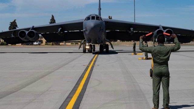 «Новая цель для Китая»: эксперт о размещении американских B-52 в Австралии