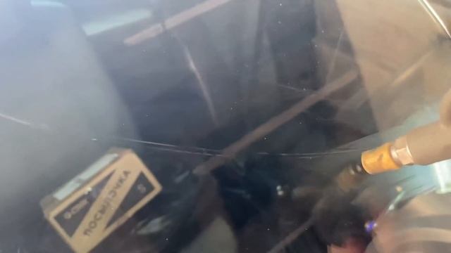 Ремонт трещины и сколов на лобовом стекле автомобиля
