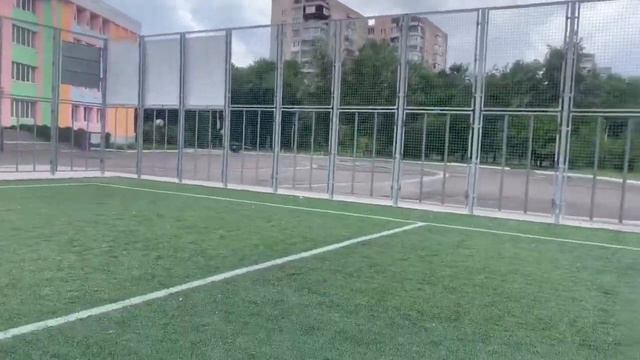 КТО ПОСЛЕДНИЙ ЗАБЪЕТ ПЕНАЛЬТИ ПОЛУЧИТ 50 ГРН / 1 ЧАСТЬ смотреть онлайн