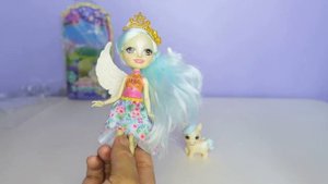 Кукла  с питомцем "Enchantimals Royal. Paolina Pegasus & Wingley", компания Mattel