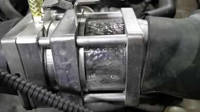 Установка для чистки клапанов и камеры сгорания без разборным способом. смотреть онлайн