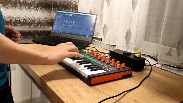 Capital Cities - Safe And Sound | Tutorial and Live Cover on the Arturia Minilab Mk2 смотреть онлайн