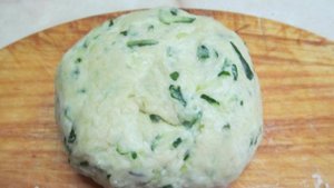 Лепешки со свежим огурцом