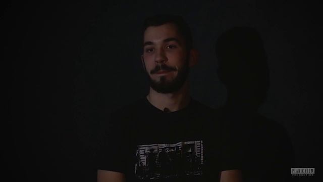 ВАДИМ МЫСОВ | ИСТОРИИ КРАСНОГО СТУЛА смотреть онлайн