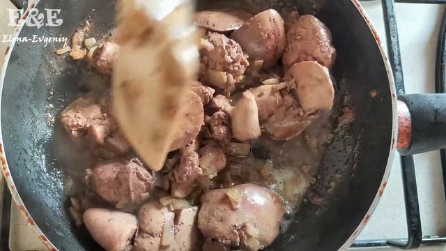 Печенка в сметанном соусе под сырной корочкой/ПЕЧЁНКА В СМЕТАНЕ и без муки/Буквально тает во рту!