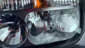 Mercedes actros. Меняю фару. Скоро в рейс