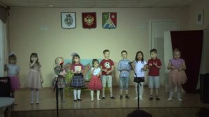 песня ОЧЕНЬ ХОЧЕТСЯ ЛОШАДКЕ