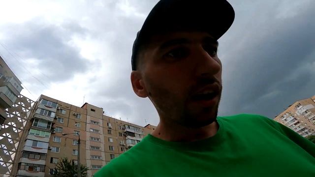 ||ДЕНЬ 526|| Сдаю мёд. Обрабатываю щавелевой кислотой пчел. Уехали в Запорожье. Ауковы в гостях. смотреть онлайн