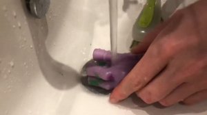 Как Очистить игрушку От Пластилина